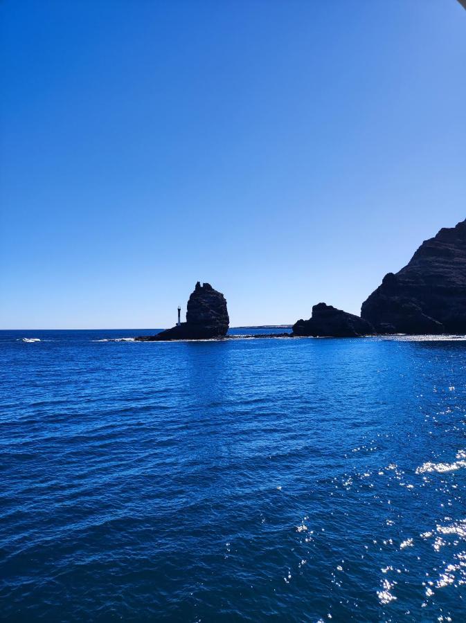 Magnifico barco en La Graciosa Caleta de Sebo Exterior foto